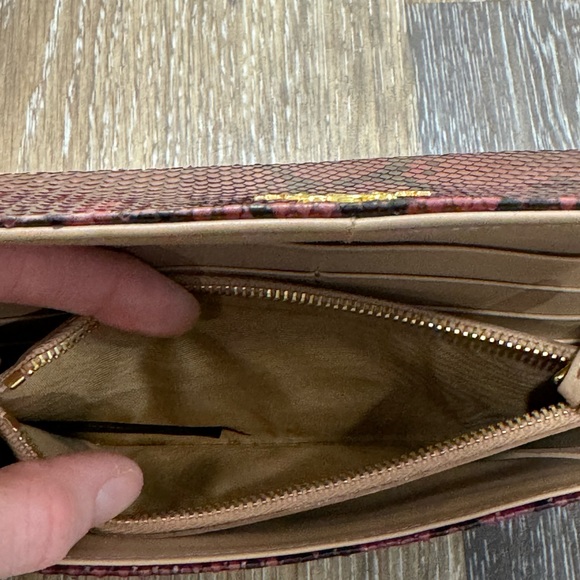 AUTHENTIC RARE Prada Python Matinee Micro Continental bi-fold Wallet and chain - Picture 5 of 16